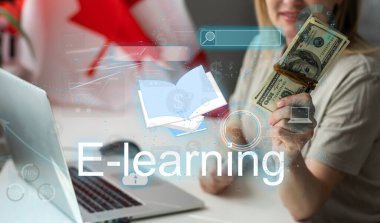 Genç Asyalı iş adamı elini bilgisayar tabletine koydu, e-öğrenme, online iş iletişimi konsepti. Yüksek kalite fotoğraf