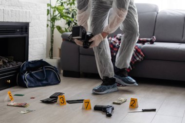 Olay yeri inceleme, olay yerinden kanıt toplamak. Yüksek kalite fotoğraf