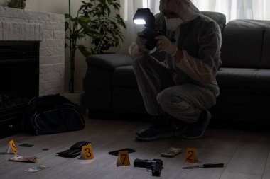 Olay yeri inceleme, olay yerinden kanıt toplamak. Yüksek kalite fotoğraf