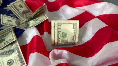 Amerikan parasına Amerikan bayrağı, kağıt ev. Yüksek kalite fotoğraf