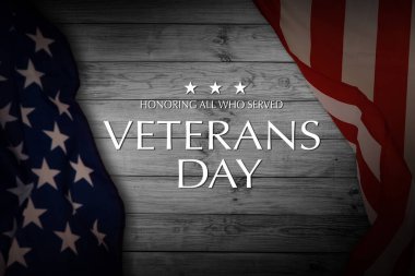 Gaziler Günü. Hizmet eden herkesi onurlandırmak. Çimento üzerine Amerikan bayrağı. Yüksek kalite fotoğraf