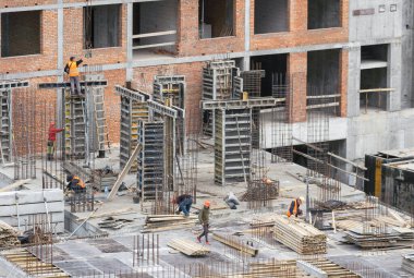 Apartman inşaatı, yoğun kentsel gelişim. Konut inşaatı süreci. Yüksek kalite fotoğraf