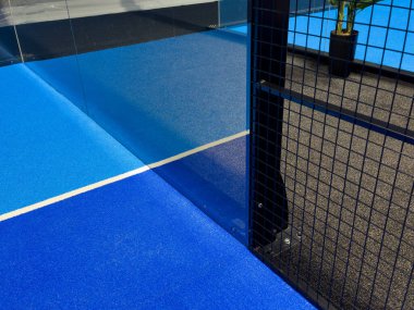 Padel net tenis kortunda, yakın plan. Spor geçmişi. Yüksek kalite fotoğraf