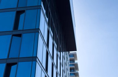 Mimari, Glass wall Modern bina dış soyut fütüristik arka plan detaylarını anlatıyor. Yüksek kalite fotoğraf