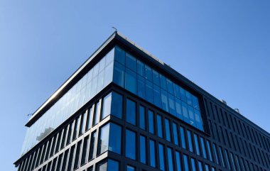 Mimari, Glass wall Modern bina dış soyut fütüristik arka plan detaylarını anlatıyor. Yüksek kalite fotoğraf