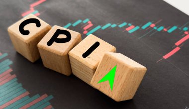 Arkaplanda bulanık bir şamdan grafiği olan Cpi harfleri yatırımları, finansal büyümeyi ve piyasa dalgalanmalarını sembolize ediyor. Yüksek kalite fotoğraf