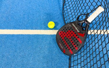 Kyiv, Ukrayna, 14 Temmuz 2024. Padel raketi, Bullpadel. Yüksek kalite fotoğraf