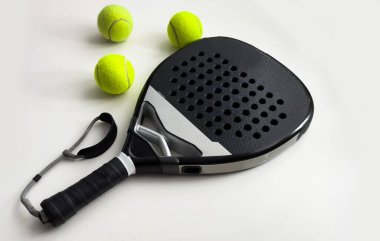 İzole raket tenis nesneleri. Padel raketi. Yüksek kalite fotoğraf