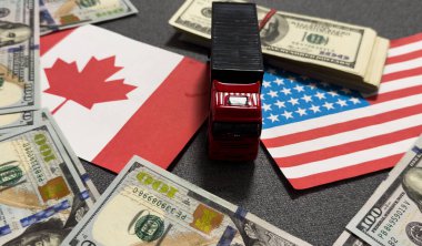 Amerika Birleşik Devletleri ve Kanada bayrağı ve dolar banknotları. Yüksek kalite fotoğraf