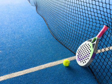 Kyiv, Ukrayna, 5 Temmuz 2024. Padel raketi, Head. Yüksek kalite fotoğraf