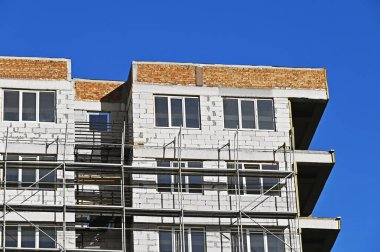 İnşaat halindeki ticari konut binaları