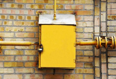 Gaz vanasını ve diğer ekipmanları kapatmak için gaz dağıtım dolabı