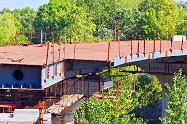 Ukrayna, Kyiv 'deki Darnytskyi Köprüsü şantiyesi