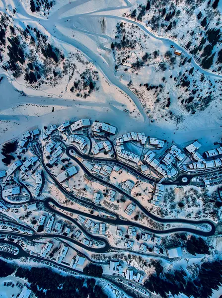 Lélegzetelállító Gyönyörű Panorámás Légi Kilátás Snow Alpokban Téli Hegycsúcsok Körül Stock Kép