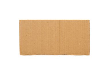 Fotokopi alanı olan beyaz bir arkaplanda boş bir karton parçası