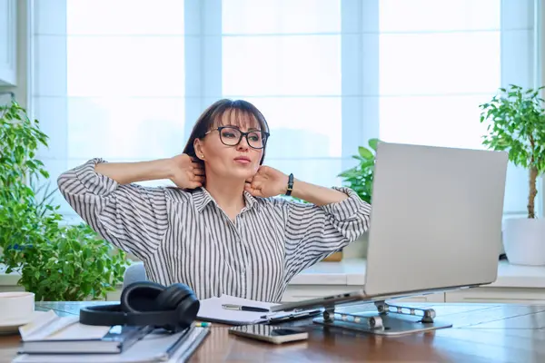 Tired Middle Aged Woman Sitting Her Workplace Desk Computer Work — Stock Photo, Image