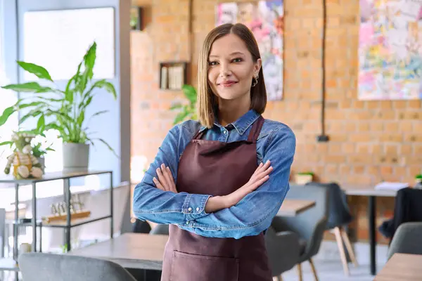 Confident Successful Young Woman Service Worker Owner Apron Crossed Arms — Stock Photo, Image