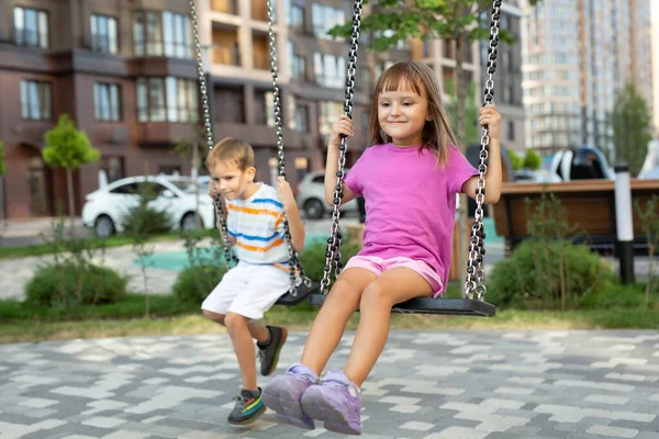 Children Have Fun Swings Playground Outdoor Activities Child City — Stock Photo, Image
