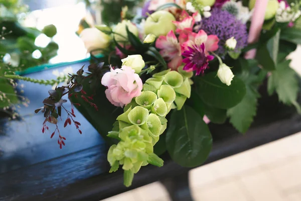 Decoración Flores Frescas Arco Boda — Foto de Stock