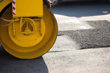 yol silindiri asfalt sıkıştırma için