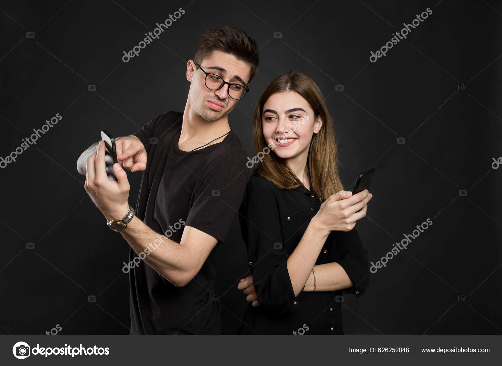 Profile Portrait Young Married Couple Browsing Information Pdas