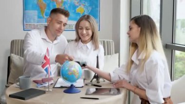 Banka terminali üzerinden bir seyahat acentesine yakın ödeme..
