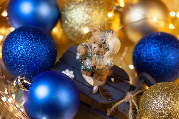 Teddy Bear Figure Christmas Outfit Wooden Sleigh Blue Gold Christmas — Stock Photo, Image