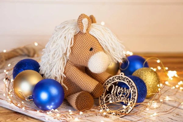 Wonderful Crocheted Soft Toy Figure Brown Horse Lush White Mane — Stock Photo, Image