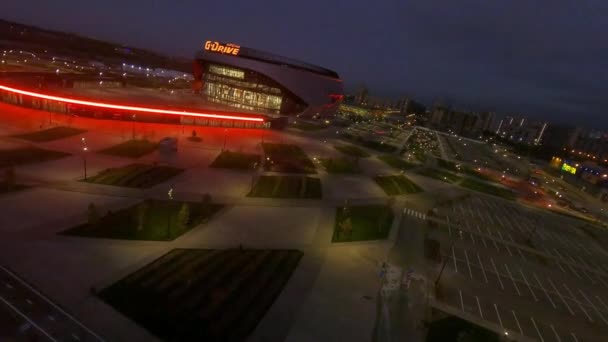 Almaty Kazakhstan Září 2022 Prosvětlená Drive Aréna Sportovního Areálu Blízkosti — Stock video