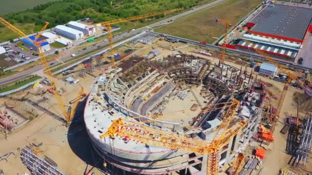 Arena Deportiva Sin Techo Con Grúas Torre Sitio Construcción Vista — Vídeos de Stock