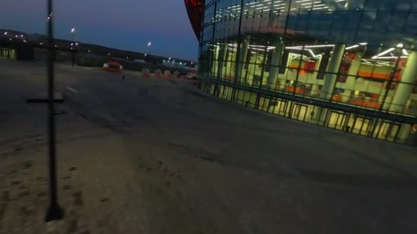 Illuminated Sports Center Shining Facade Large Empty Yard Evening City — стоковое видео