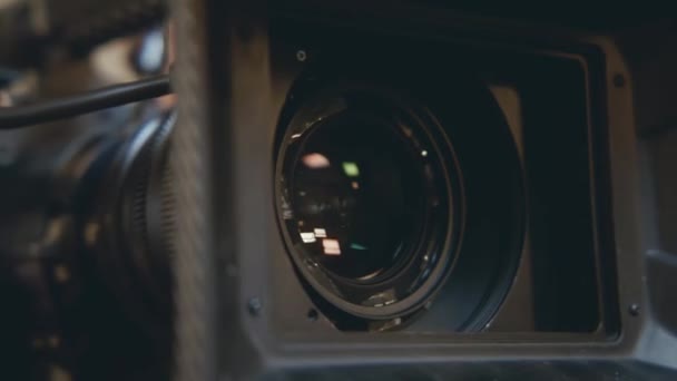 Almaty Kazakhstan January 2023 Videographer Sets Parameter Camera Big Lens — Stockvideo