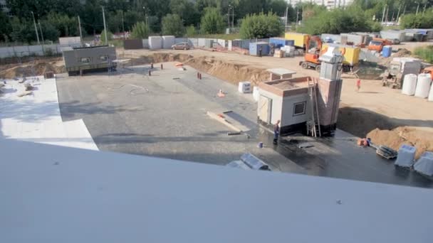 Ground Waterproof Covering Protection Building Constriction Site Sunny Day Technology — Vídeo de stock