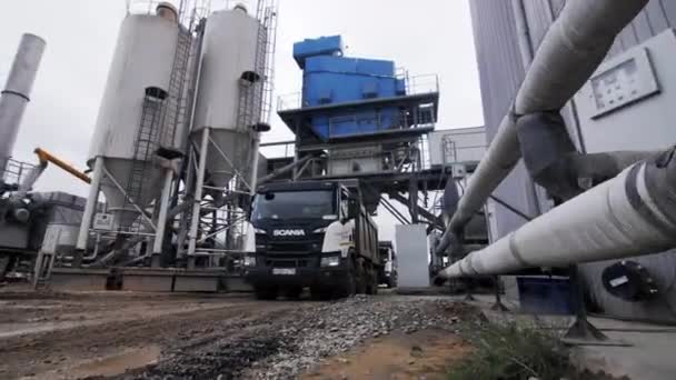Almaty Kazakhstan September 2022 Dump Trucks Drive Funnel Load Rock — Stock Video