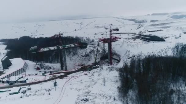 Karlı Içi Boş Hava Manzaralı Inşaat Alanında Nakliye Köprüsü Bölümü — Stok video