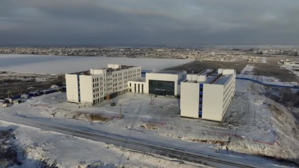 Almaty Kazakhstan Μαρτιου 2023 Κτίριο Γραφείων Βιομηχανικών Εταιρειών Στην Ύπαιθρο — Αρχείο Βίντεο