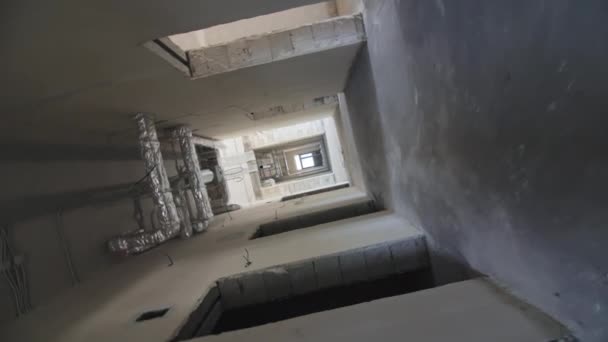 Tamamlanmamış Kamu Binası Kameralarının Döndüğü Uzun Koridor Nşaat Alanındaki Bitmemiş — Stok video