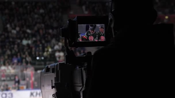 Almaty Kazakhstan Março 2023 Videógrafo Realiza Filmagens Profissionais Jogo Jogadores — Vídeo de Stock