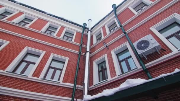 Neu Renovierte Historische Fassade Eines Öffentlichen Gebäudes Winter Renoviertes Historisches — Stockvideo