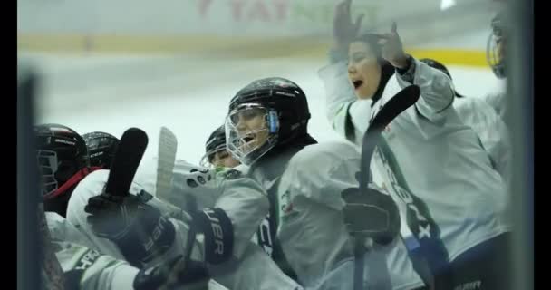 Almaty Kazakhstan Luglio 2023 Giocatrici Hockey Riserva Stringono Mano Danno — Video Stock