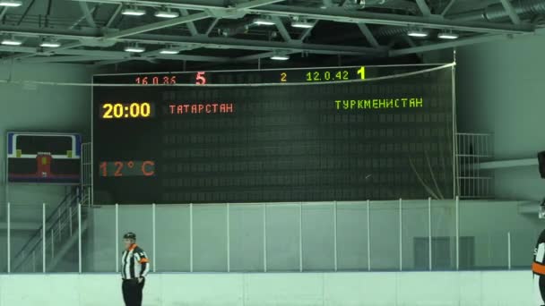 Skor Tabelası Hokey Ulusal Şampiyonasına Katılan Ülkeleri Gösteriyor Buz Stadyumundaki — Stok video