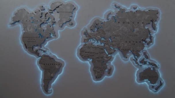 Mapa Del Mundo Madera Con Luz Gris Pared Firme Fondo — Vídeos de Stock