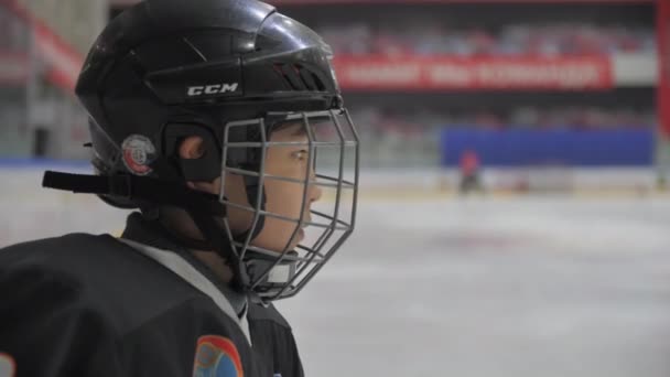 Almaty Kazakhstan 13일 2023 액티브웨어를 주니어 학생은 아이스 링크에서 경기를 — 비디오