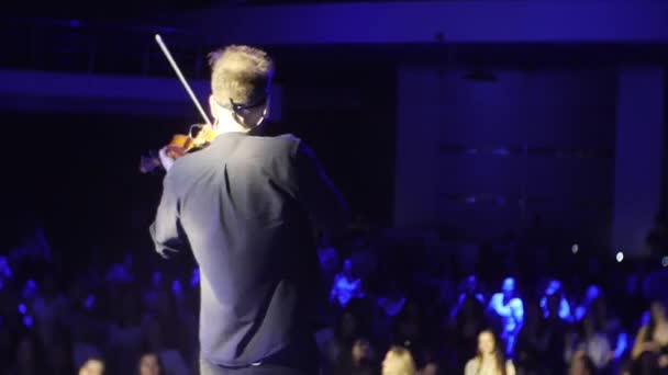 Almaty Kazakhstan November 2023 Skilled Musician Impressing Fans Amazing Performance — Vídeo de Stock