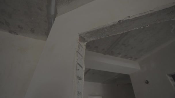 Blick Auf Türkonstruktion Ohne Renovierung Der Wohnung Undesignte Prämisse Mit — Stockvideo