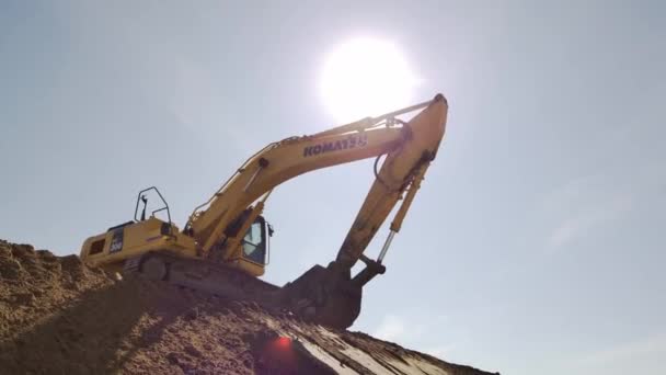 Almaty Kazakhstan Août 2023 Une Excavatrice Moderne Creuse Trou Dans — Video