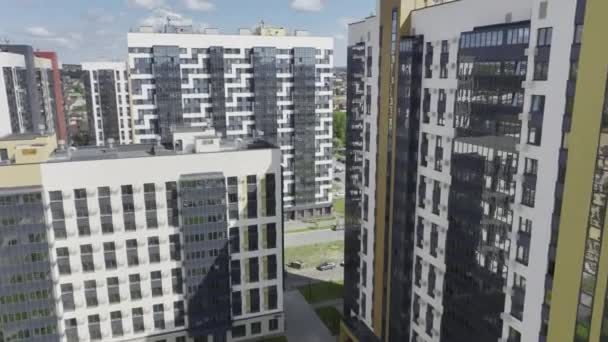 Hochhäuser Verfügen Über Modernes Architektonisches Design Ruhiger Lage Wohngebäude Mit — Stockvideo