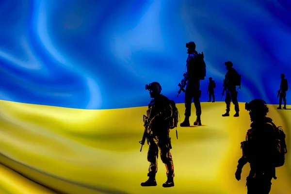 Siluety Moderních Vojáků Pozadí Ukrajinské Vlajky Royalty Free Stock Obrázky