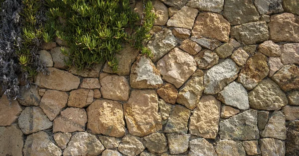 Arka Plan Doku Olarak Doğal Bir Taş Duvar Parçası Taş — Stok fotoğraf