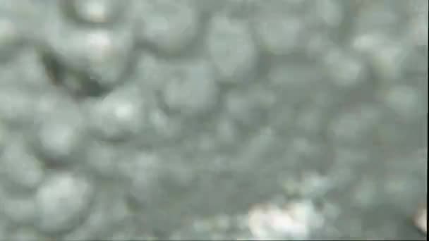 Кришталево Бірюзові Морські Хвилі Впали Скелястий Берег Стрілянина Під Водою — стокове відео